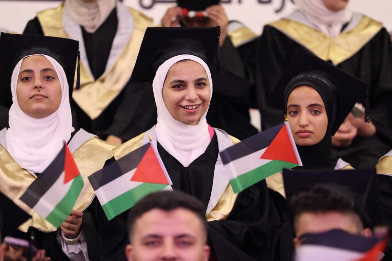 ‏‏photo_5316696276227706979_y - نسخة.jpg